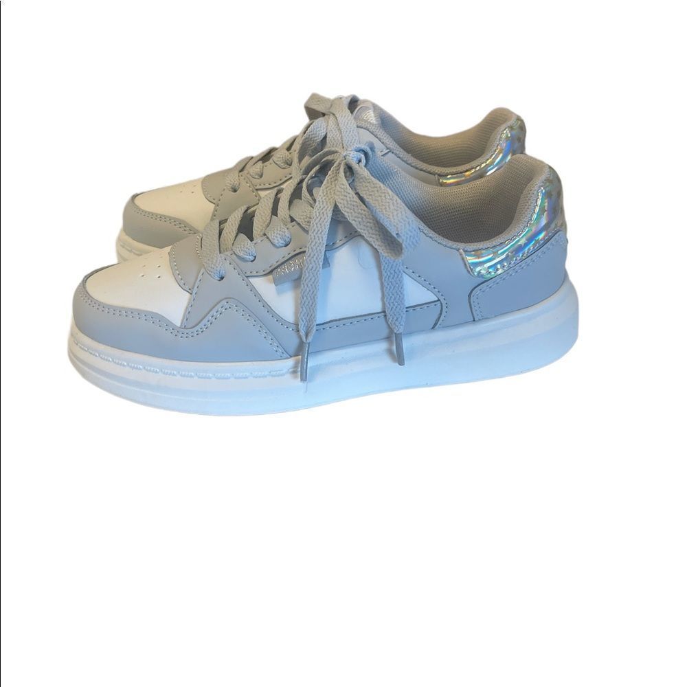 Shein teen sneakers size 35